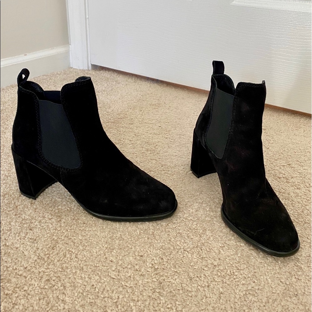 Pedro Garcia Waldo Chelsea Suede Bootie in Black